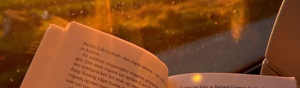 Profile Hero Background