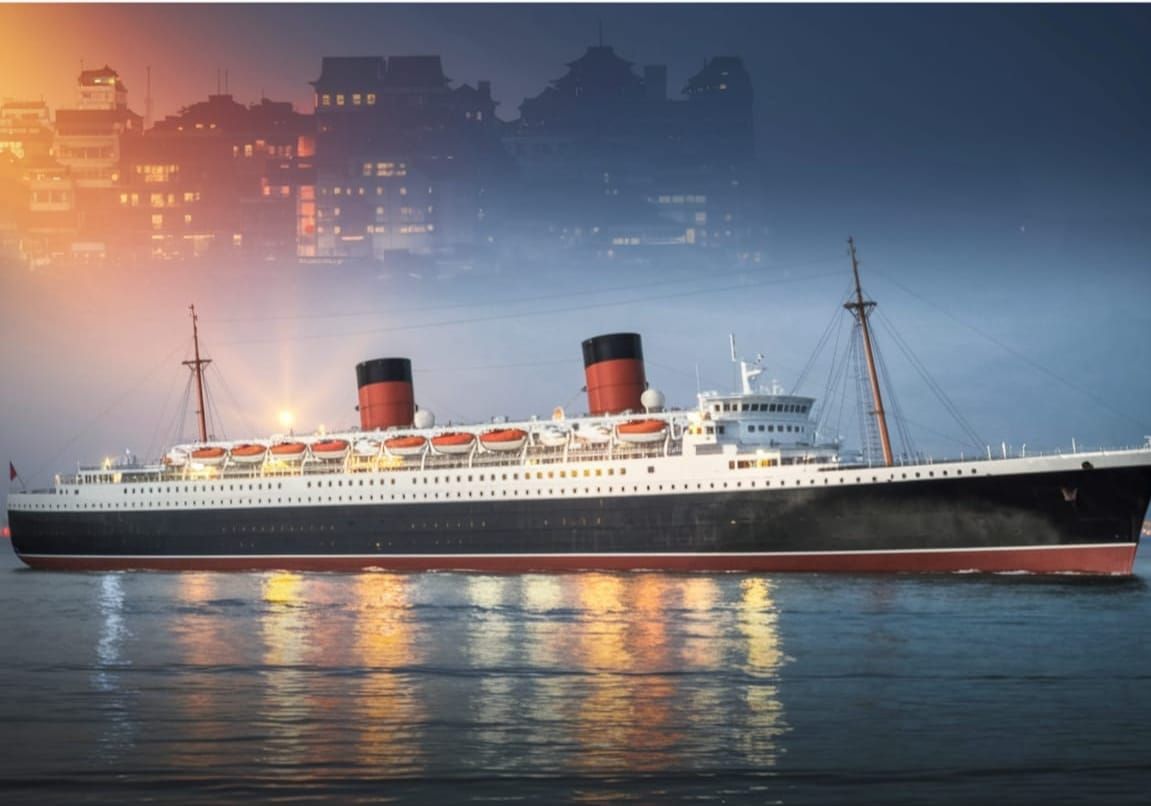 Queen Elizabeth Liner Enters Hong Kong Harbor at Sunset