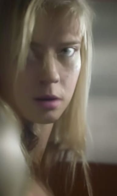 Simple AI Generated Portrait of a Woman