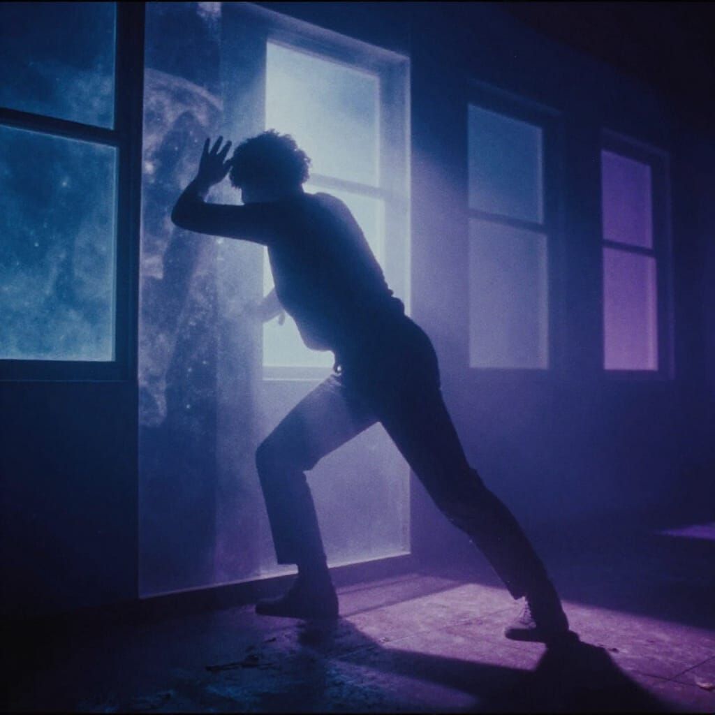 Incomprehensible Figure Phases Through Parallel Universe Wal...