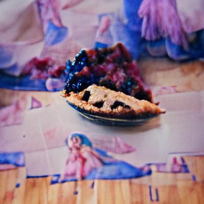 Whimsical Singing and Dancing Pie