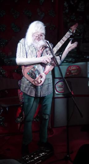 Koschey and his tower v.2, less secretive