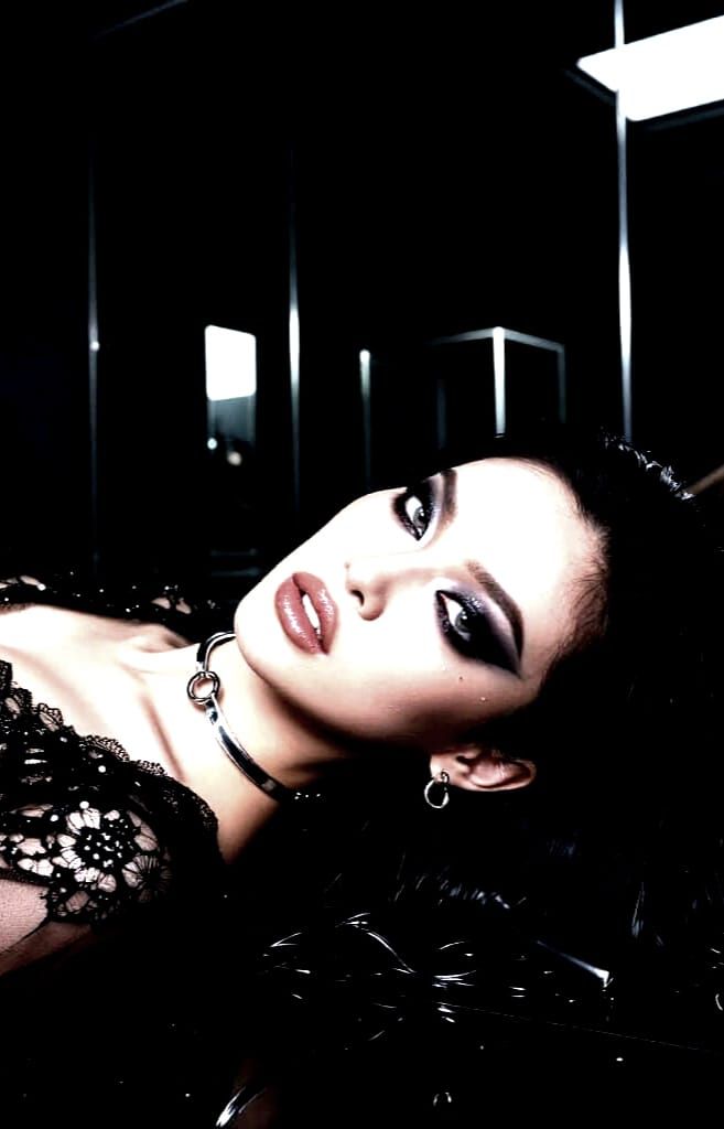 Editorial Fashion Portrait: Model in Lace Kimono