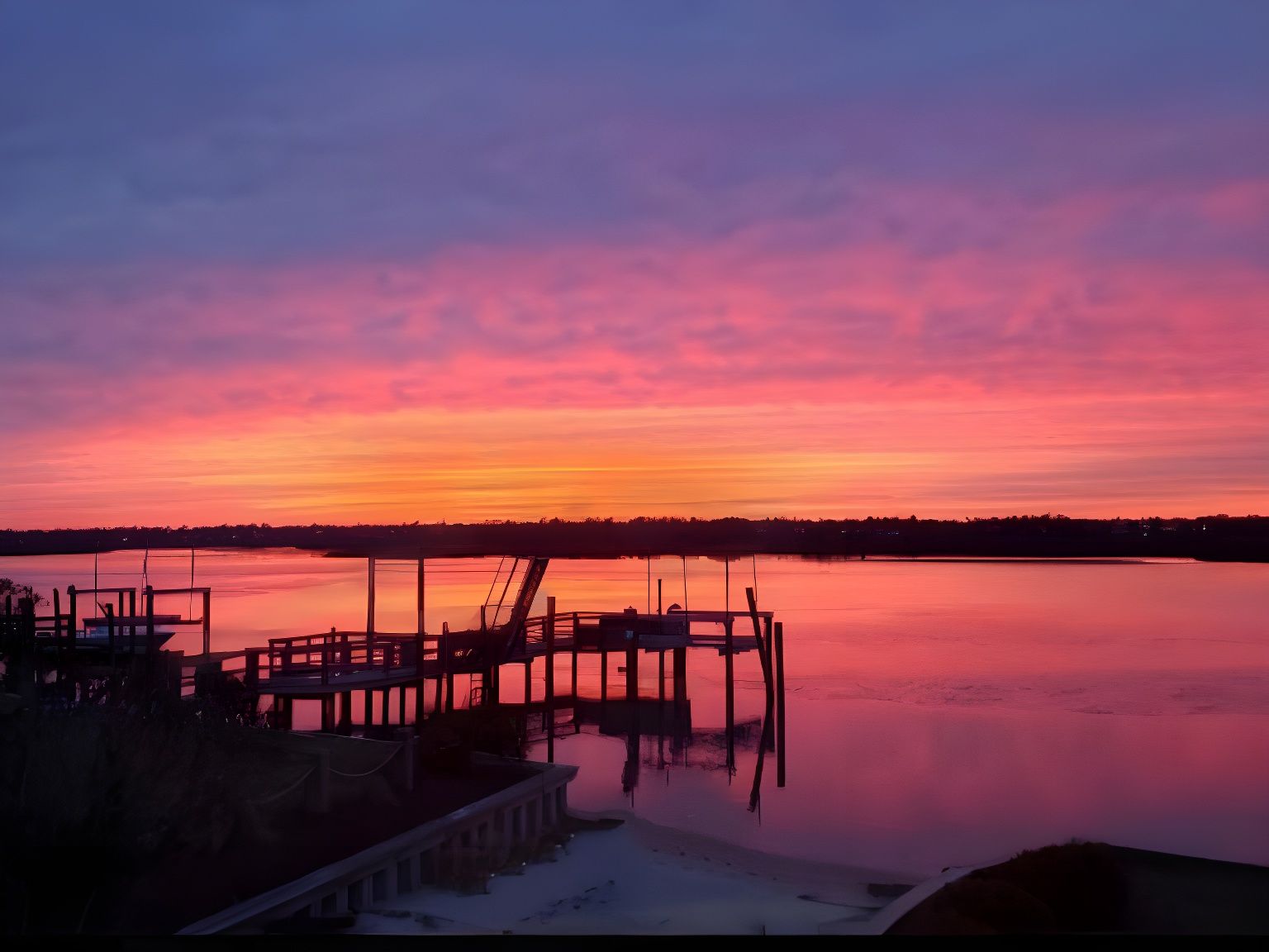 Golden Sunset at Beach: Professional Photography