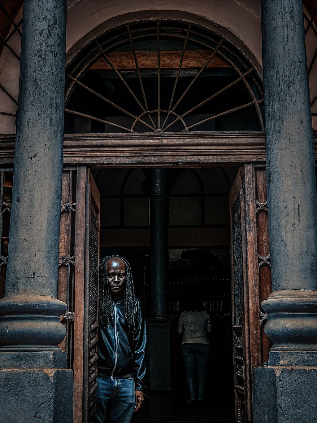 Hyperrealistic Alien Portraits in a Bizarre Landscape