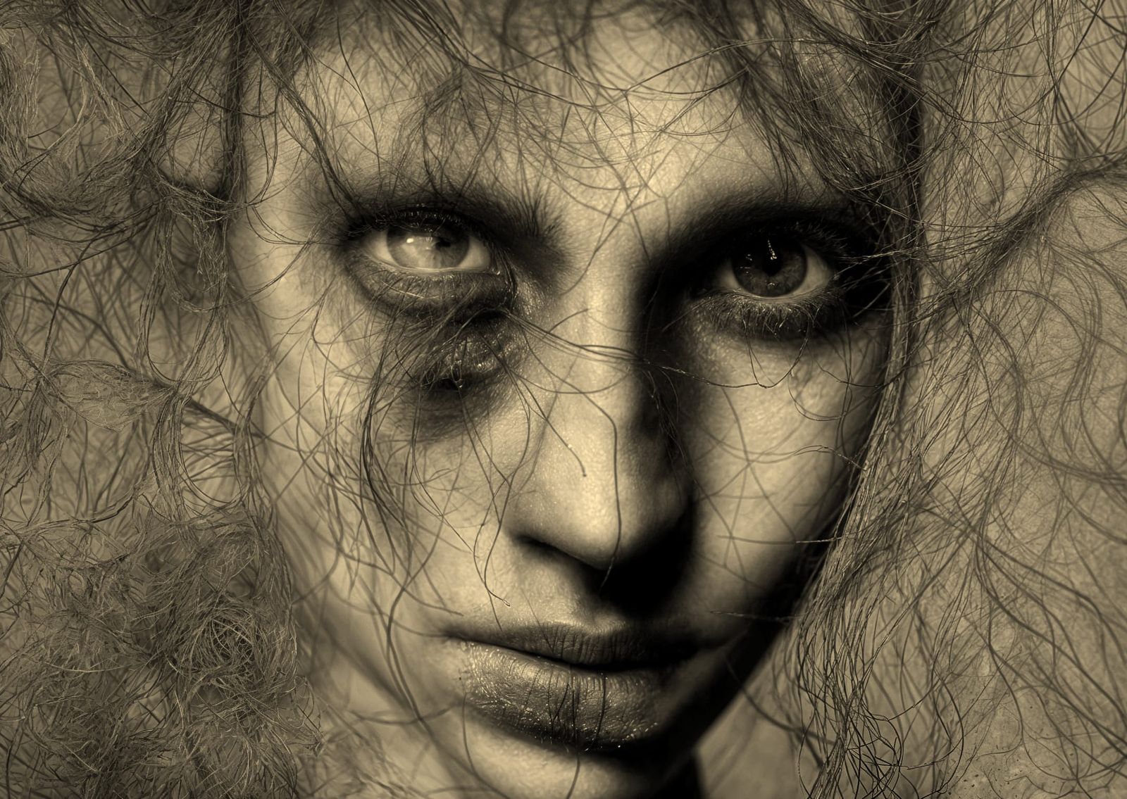 Regarde-moi dans les yeux, petite!!!