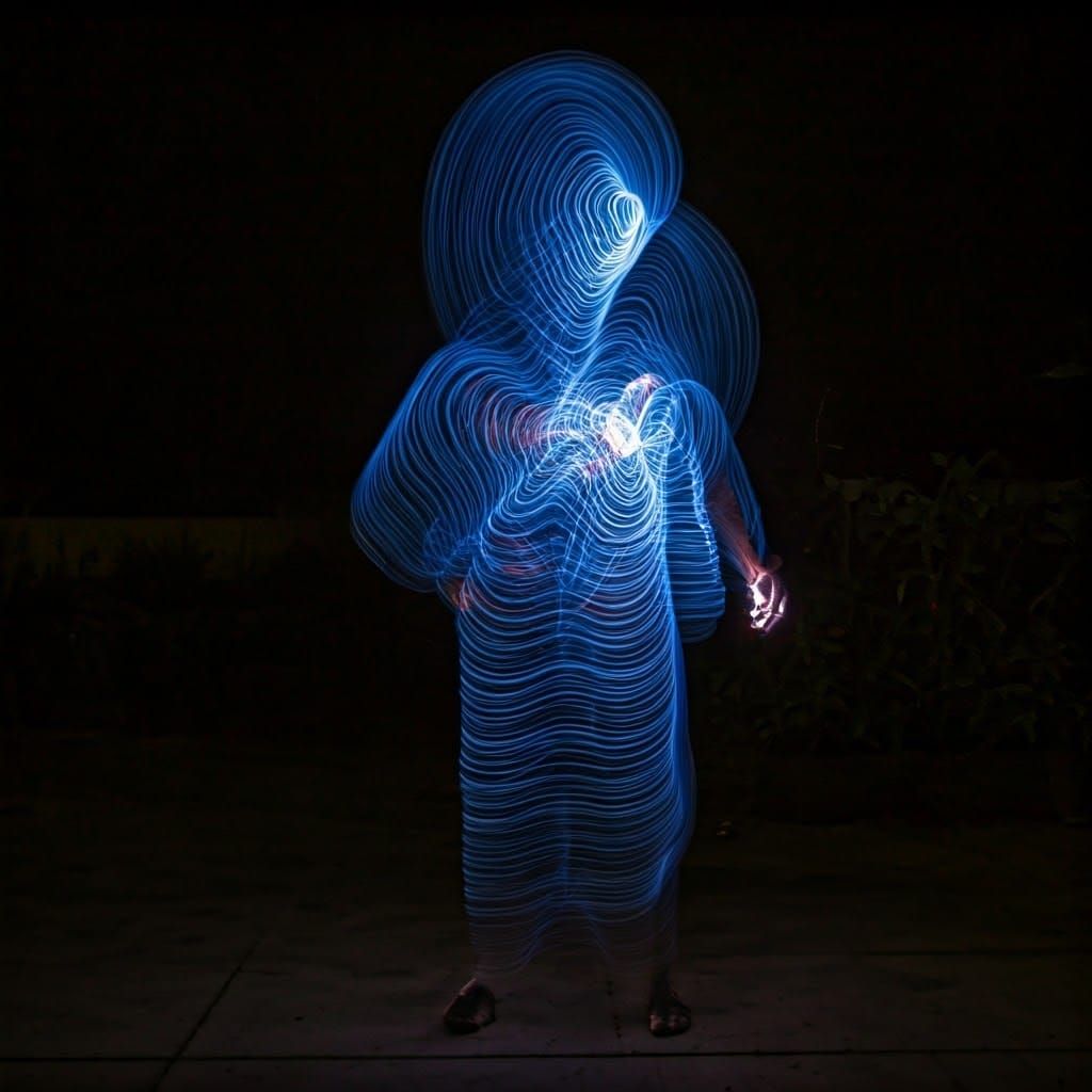 Light Painting detailed figurative art