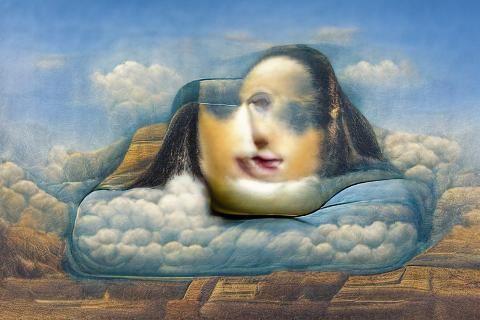 Mona Lisa Reclining on a Cloud