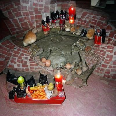 Cursed Altar for Dark Rituals