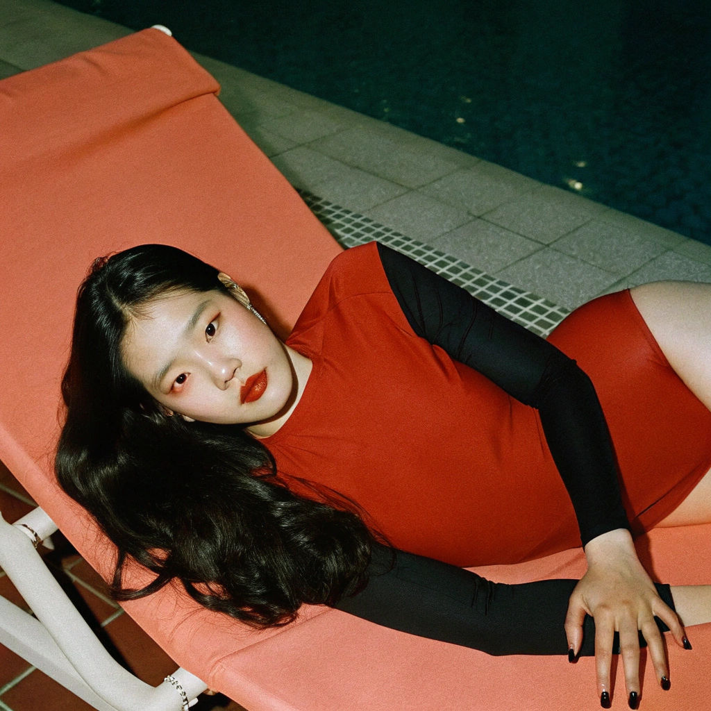 Luxury Resort: Korean Woman in High-Fantasy Style