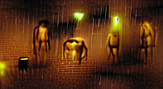 Complete Absence of Visual Information