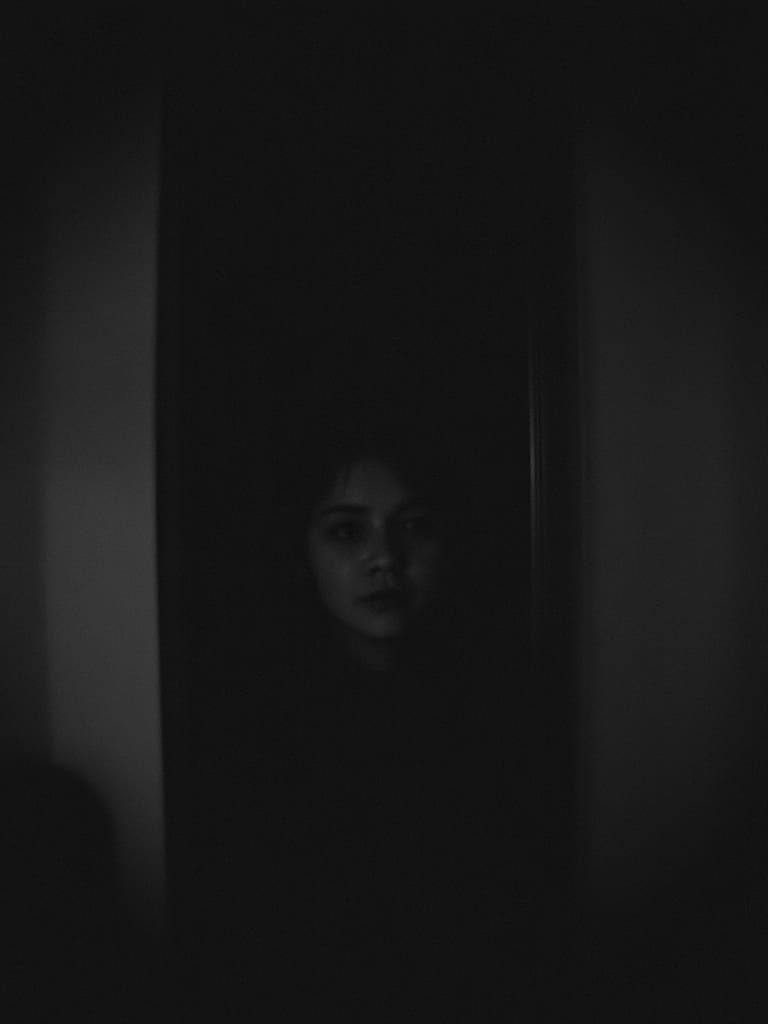 Morbid Film Noir Horror with Diffuse Parallax