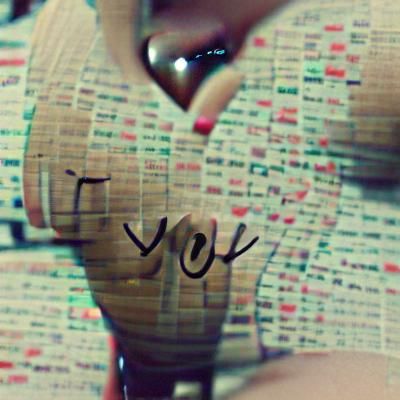 Simple Expression of Love in Vivid Colors