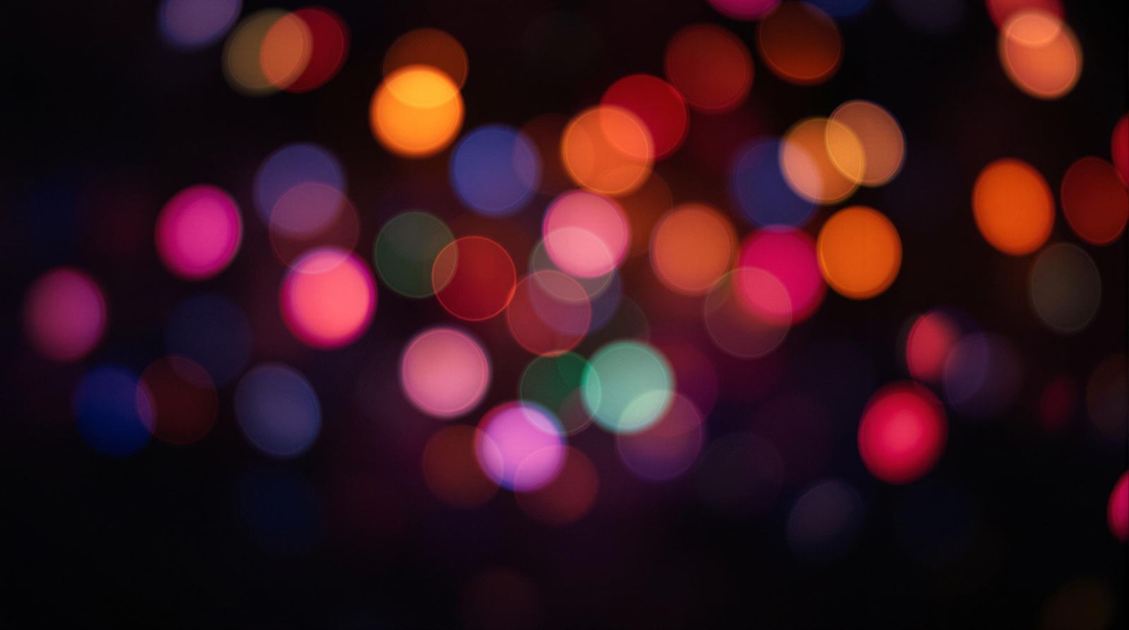 Dreamy Bokeh Lights in Soft Focus