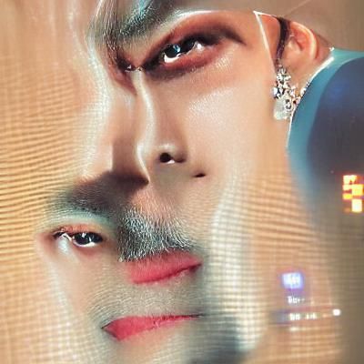 AI's Vision of the Most Handsome Man