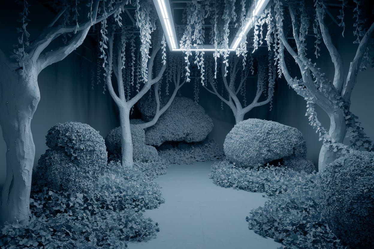 Neongray Hallucinating Vines That Shine