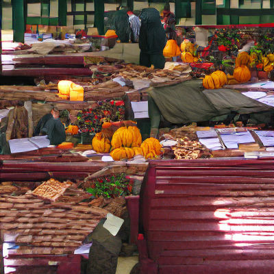 Autumn Farmers Market Stalls