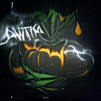 Pumpkin Lightning Graffiti in Dark Knight Style