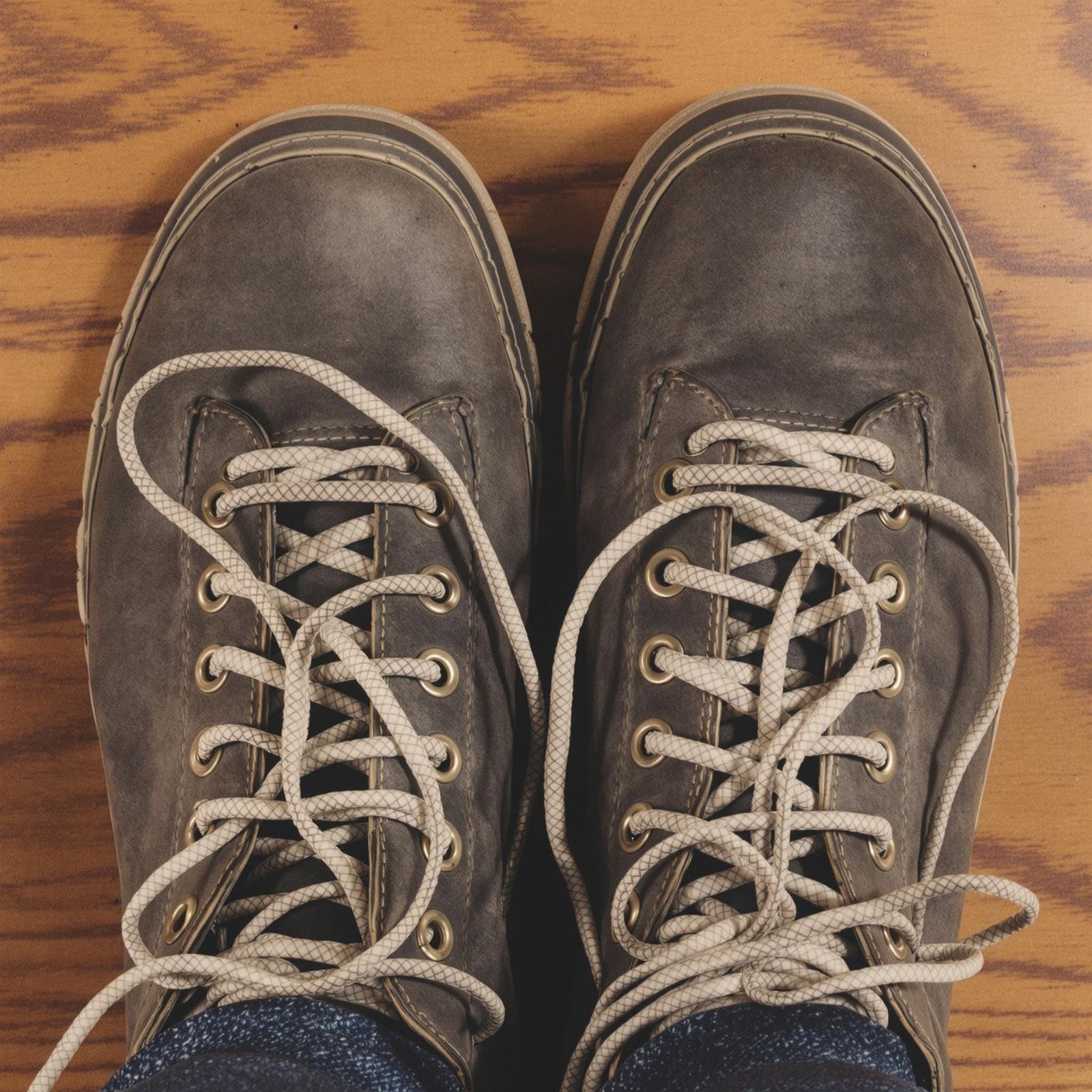 Old Shoes with Shoelaces: An AI Generated Image