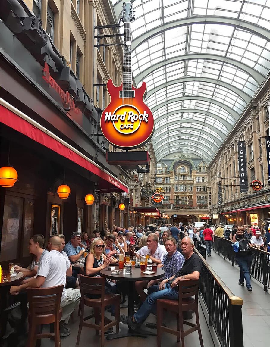 Carole King Performs at Hard Rock Cafe