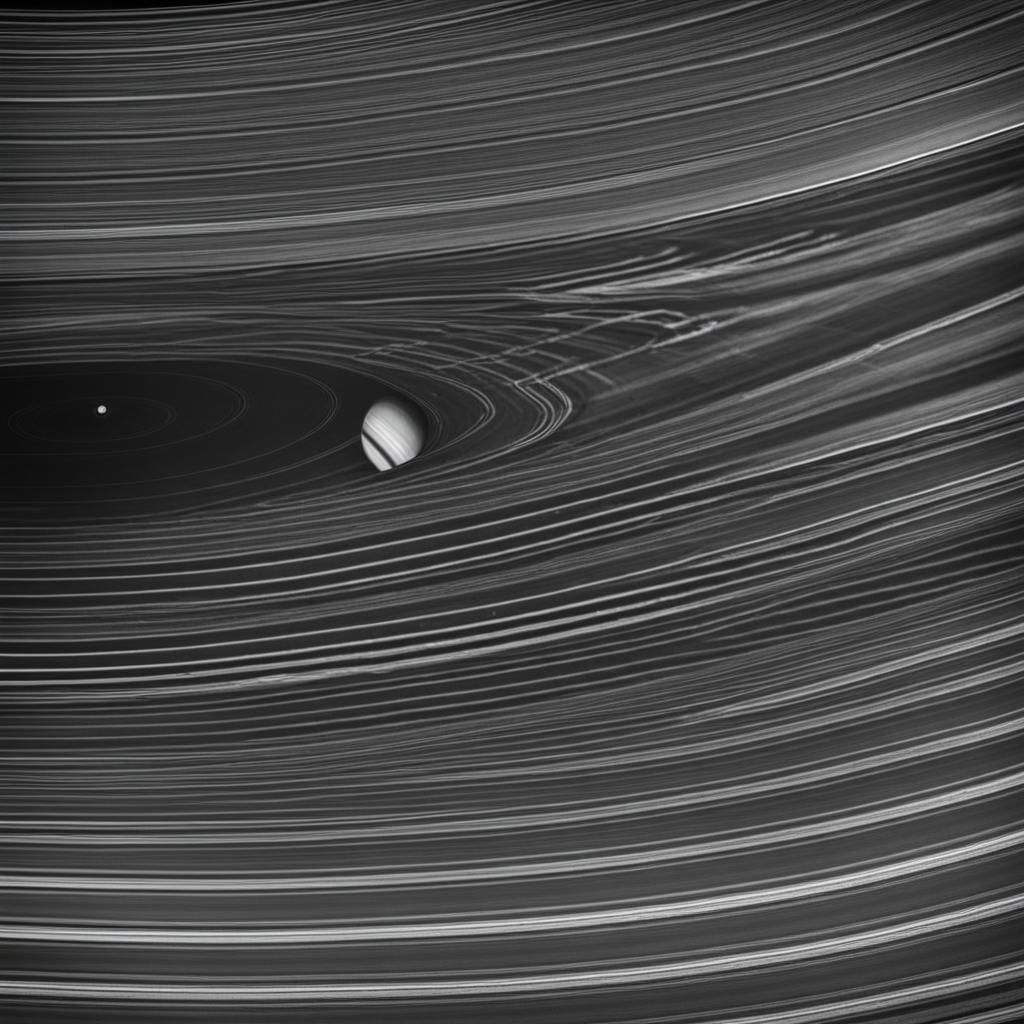Detailed View of Saturn's Rings from Above