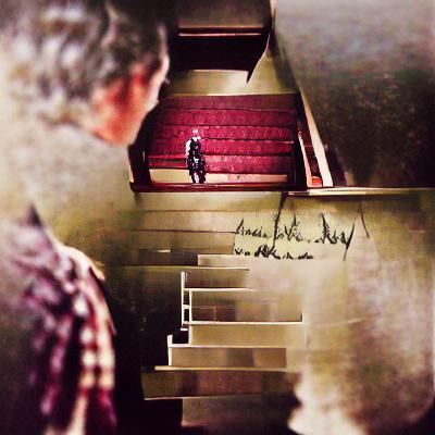 Empty Staircase in Neutral Lighting