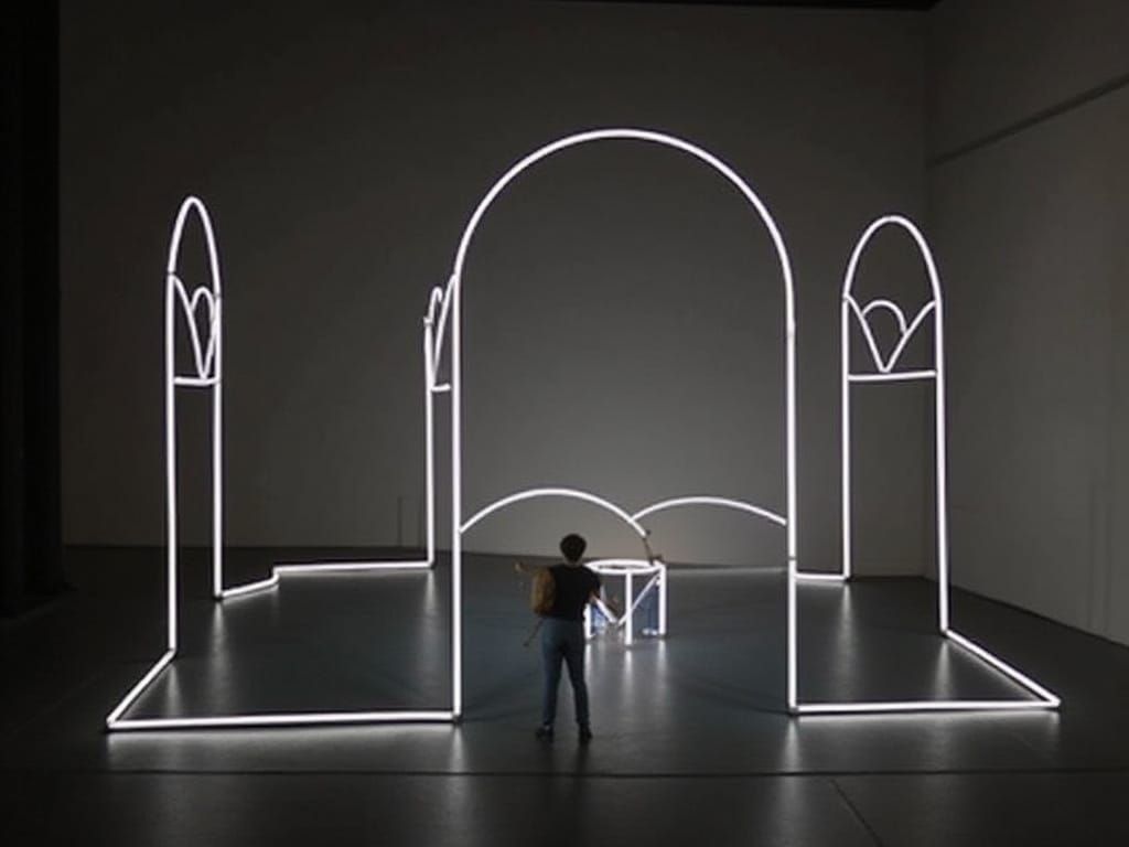 Minimalist Theatre Set Inspired by Childlike Drawings