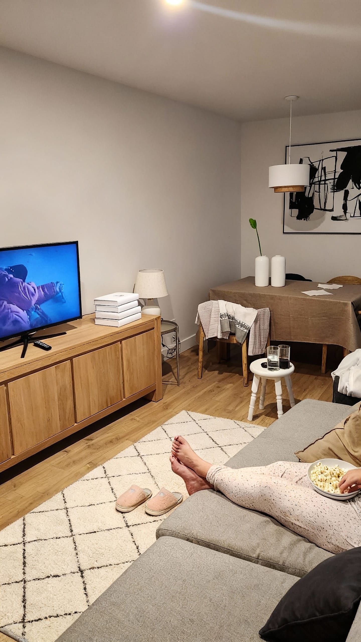 Modern Minimalist Living Room Interior Design