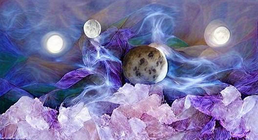 Dreamy Full Moon Evokes Intuitive Cognition