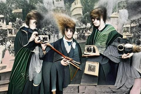 Victorian Street Scene Evokes a Wizarding World