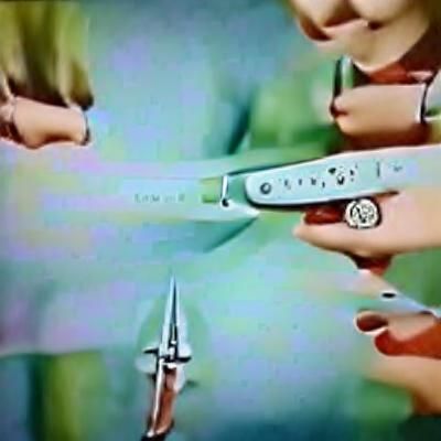 1960s TV Ad: Girls' Switchblades