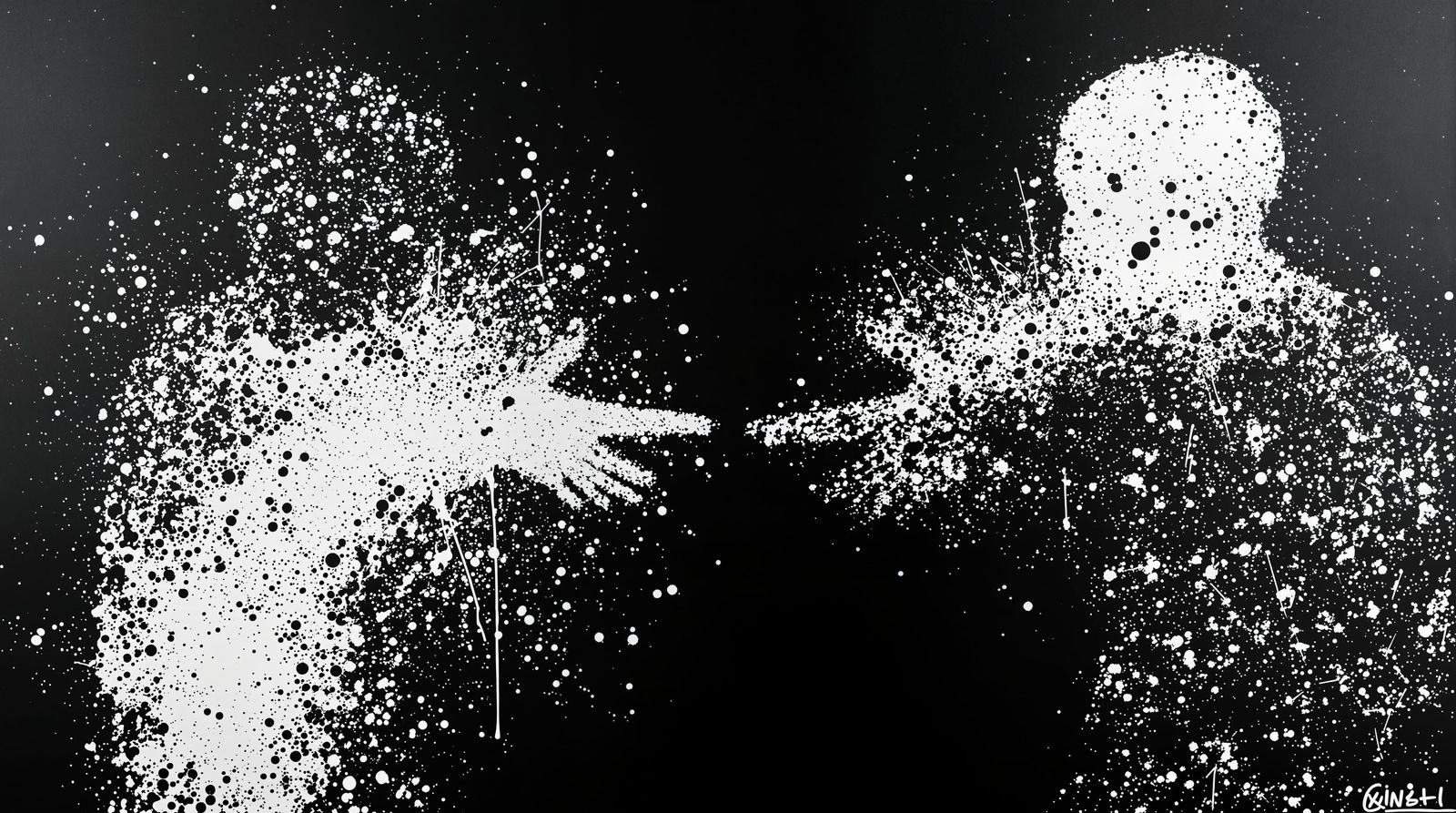 Contrasting Unity in Dynamic Paint Splatter