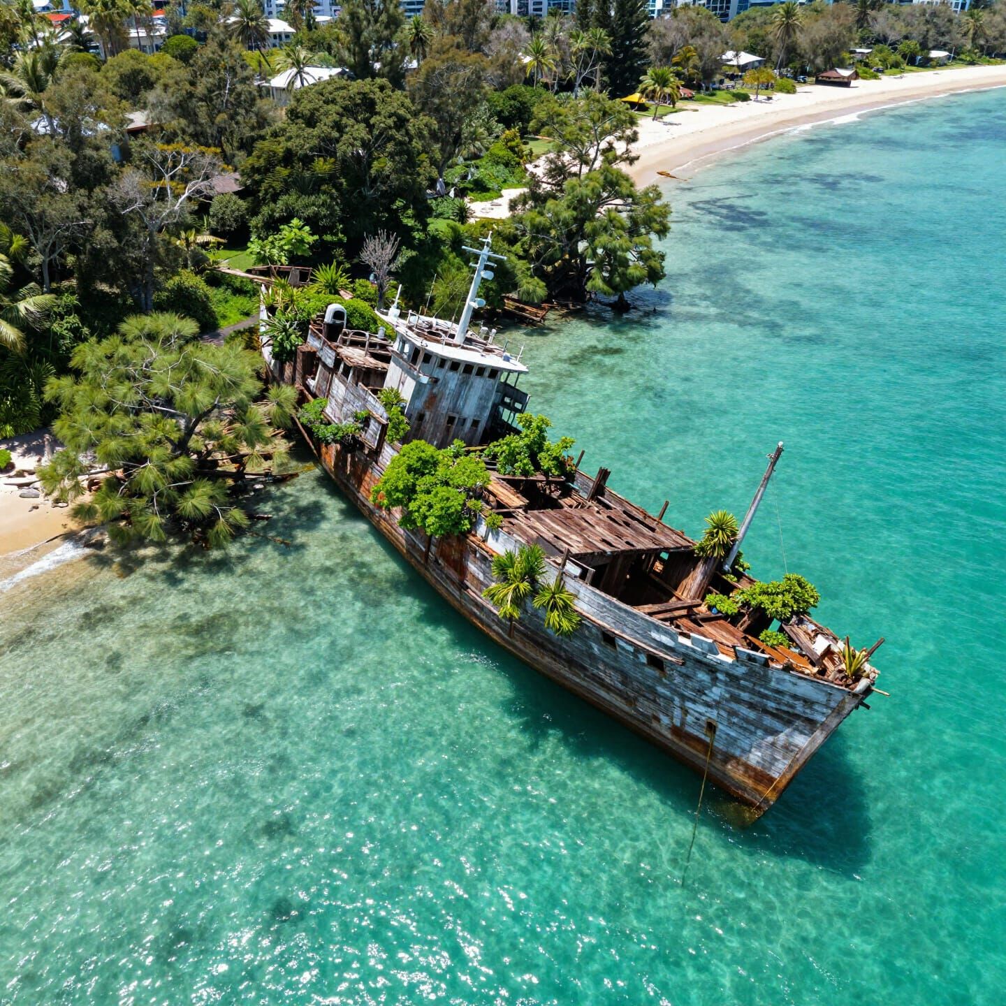 Luftaufnahme des Schiffswracks  by @bedisi yseven