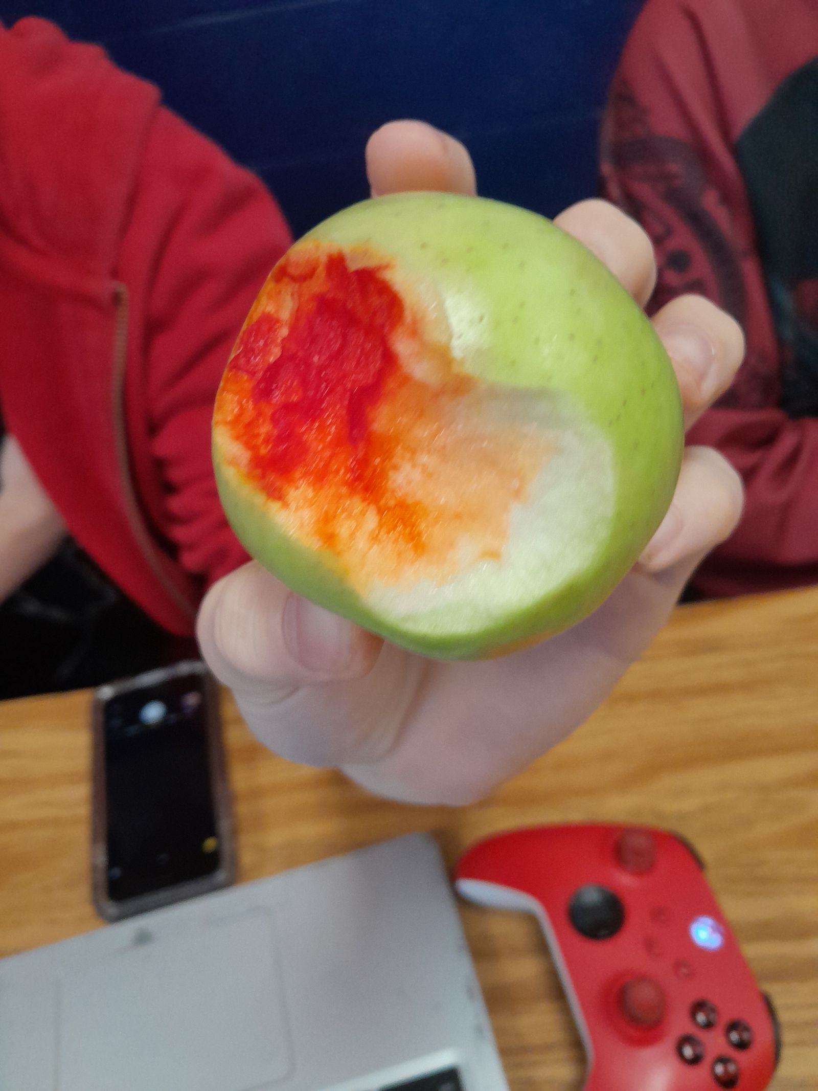 Is my apple supposed to do this??