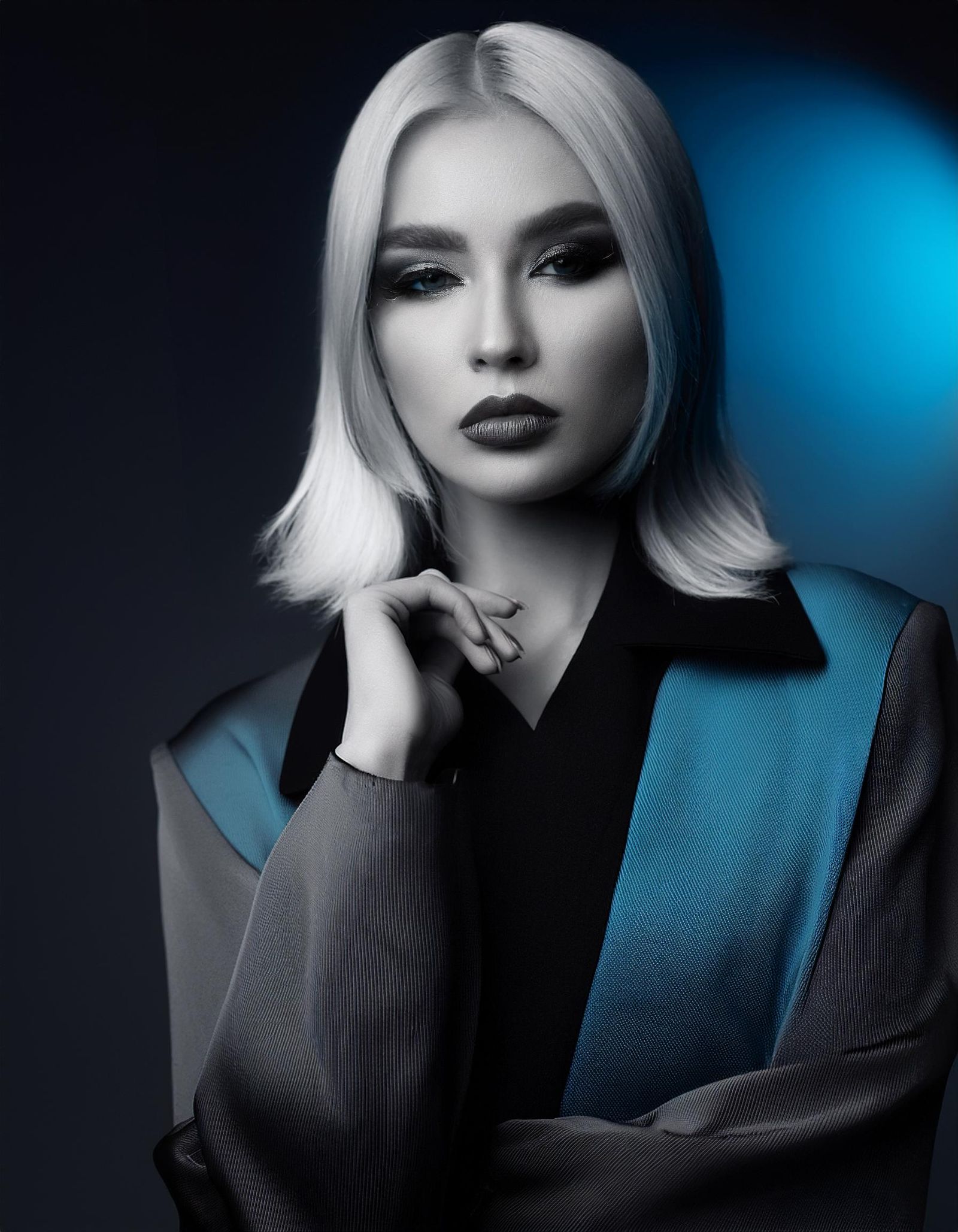 Blonde and blue - a portrait