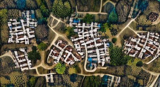 The Hidden Village of Hoods