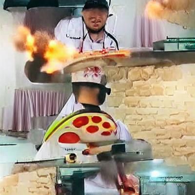World's most dangerous pizza chef