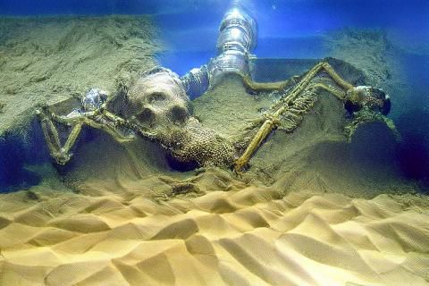 "Human" Skeleton Underwater