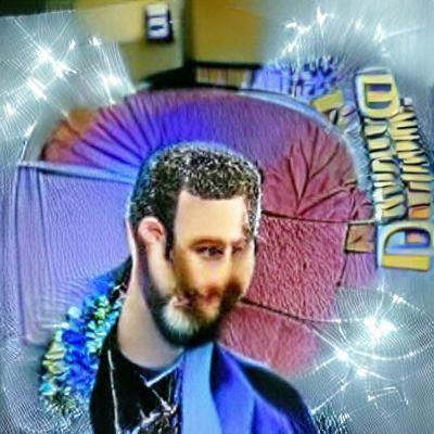 Handsome gentleman Dustin Diamond