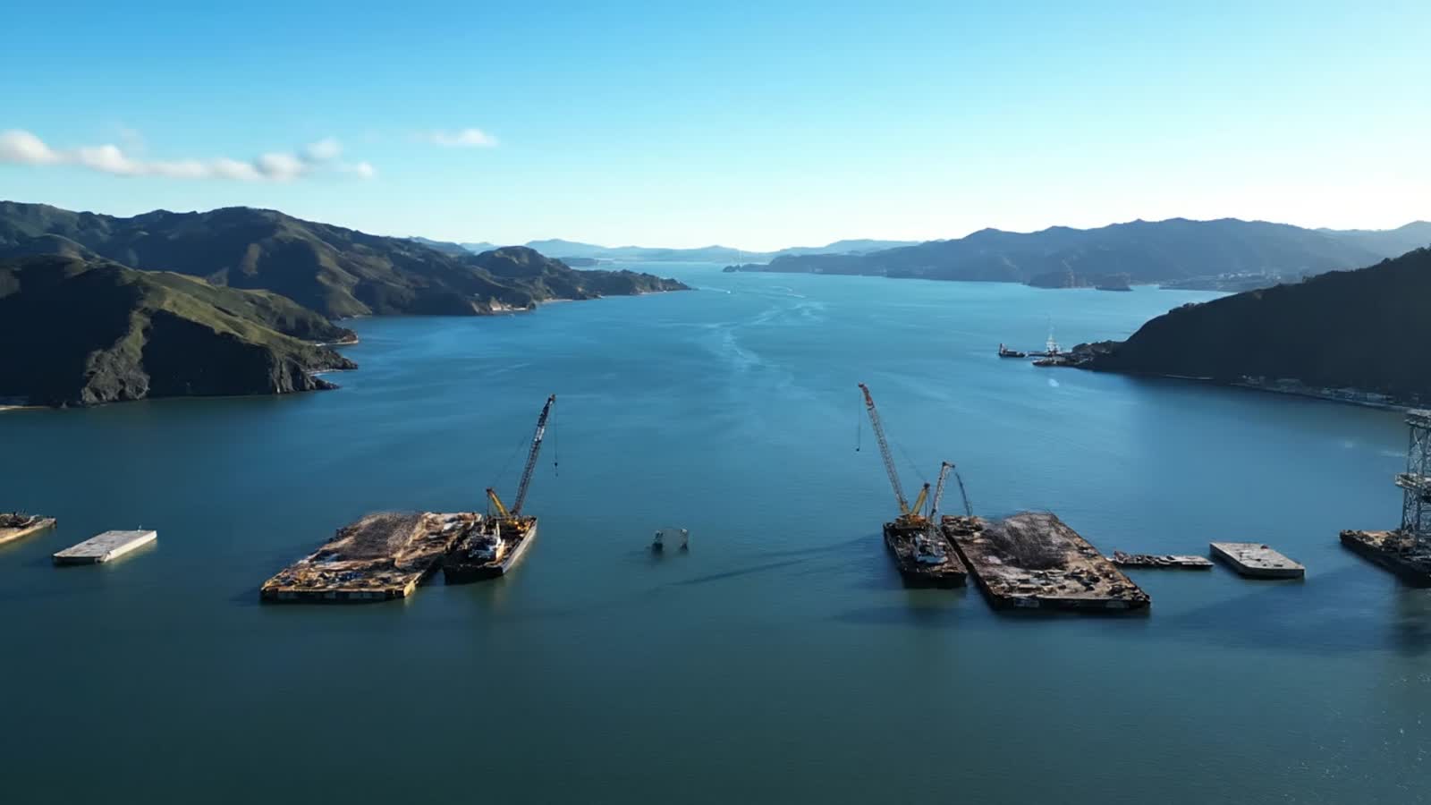 A timelapse of the building of an epic suspension bridge across a bay