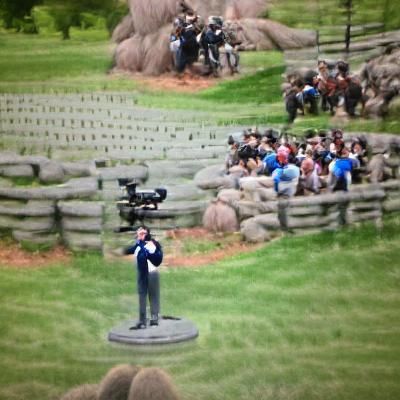 Jimmy Fallon doing standup at the Gettysburg Address while p...