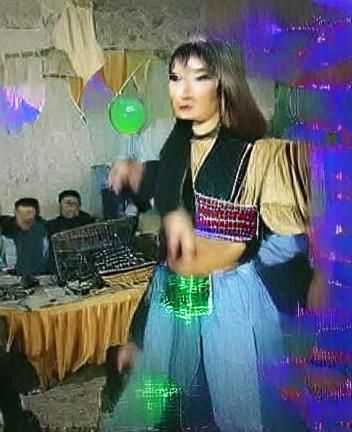 90s Uzbek Techno Party