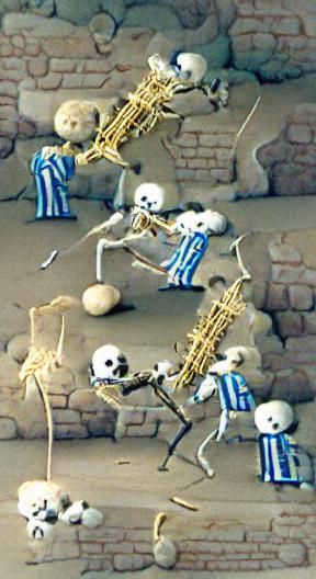 Skeletons playing slumbone