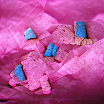 Pink and blue snicklefritz
