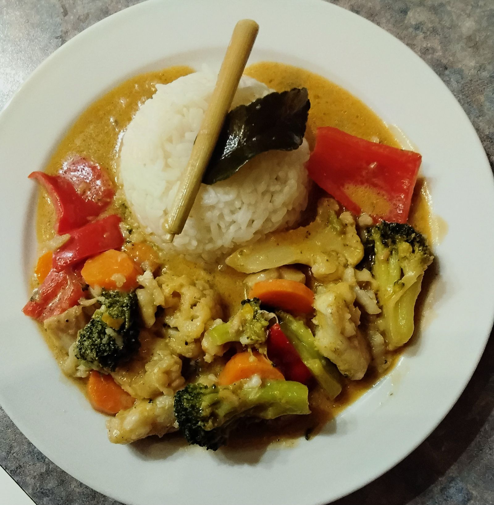 Red Thai Curry with pollock (nomadstyle)