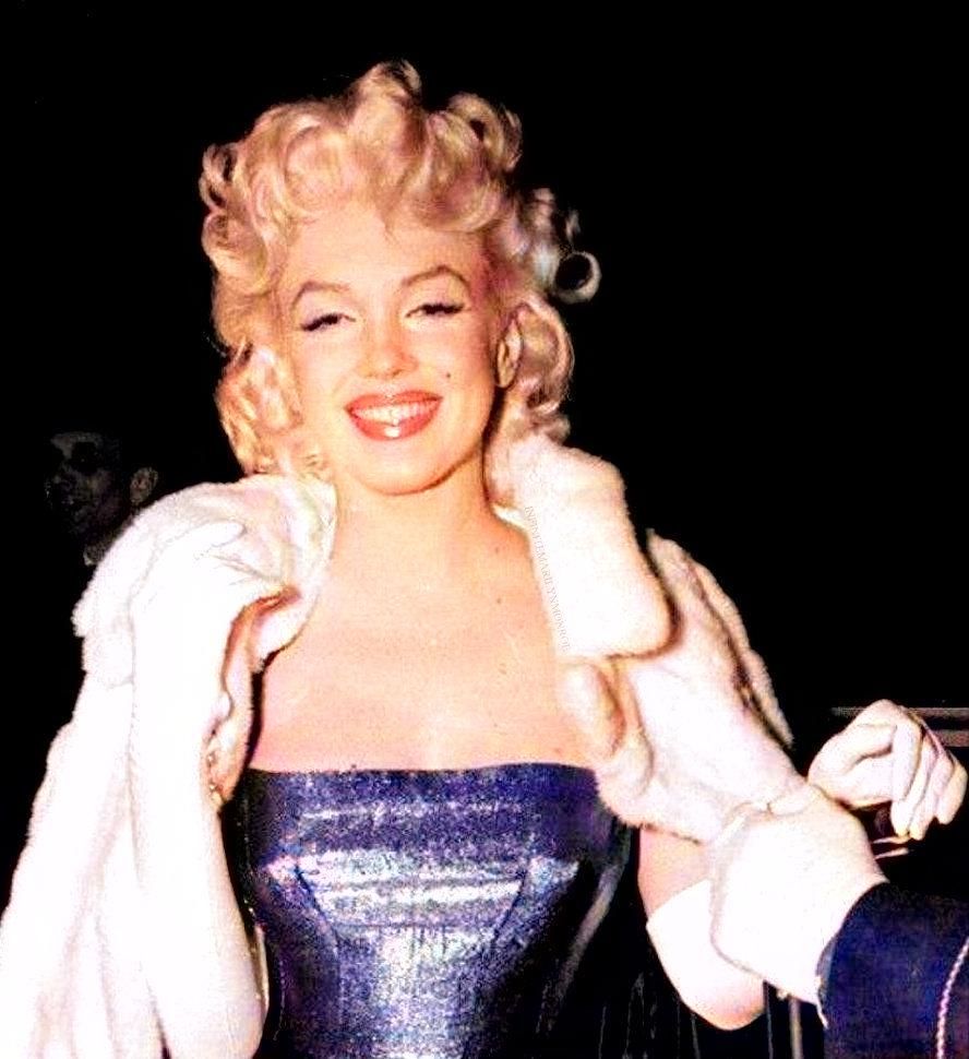 Marilyn Monroe  as a Barbie doll