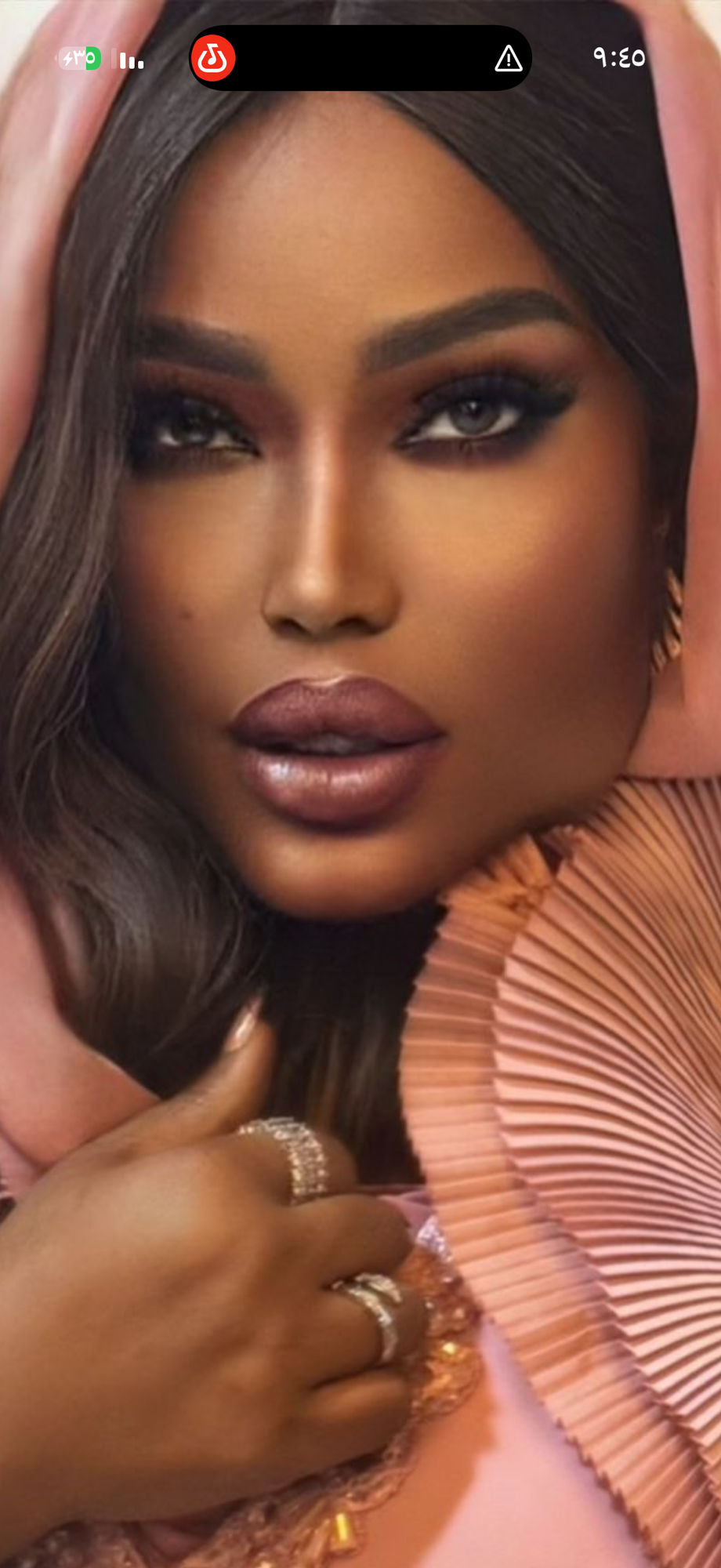 You are a professional photographer with extensive experience in organizing professional photo sessions, and I would like to take advantage ... - Start Image 2