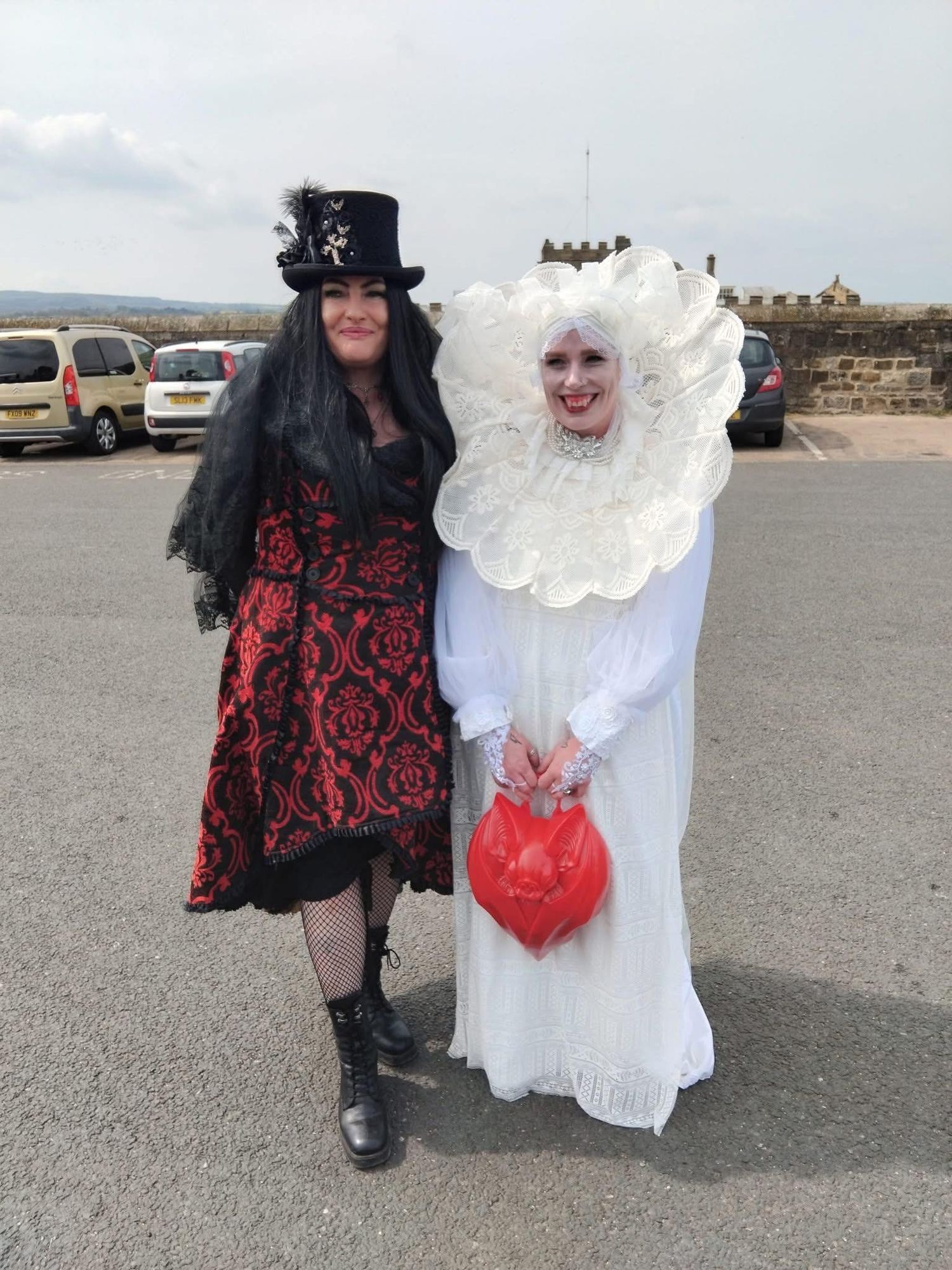 Lucy from Bram Stoker’s Dracula and another female vampire