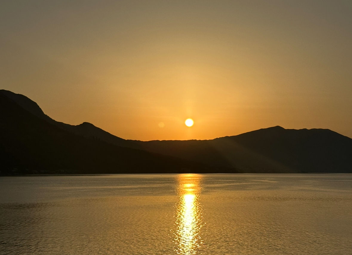 Sunrise on the Adriatic watercolor landscape painting amateurism Impressionism simple brush strokes beginner painting style morning dawn big...