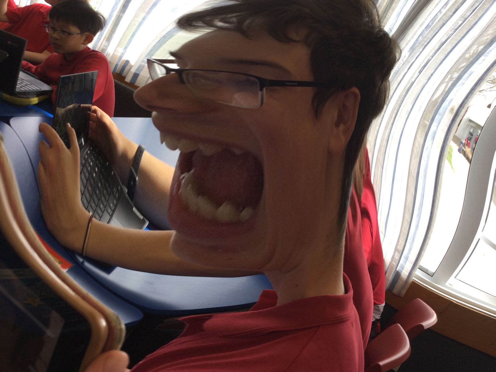 If u follow me I follow u